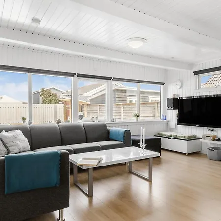 Gorgeous In With Wifi *